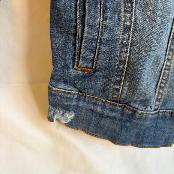 Prosperity women’s denim jacket. Distressed Stretchy. Size XS. Medium wash - Picture 3 of 7